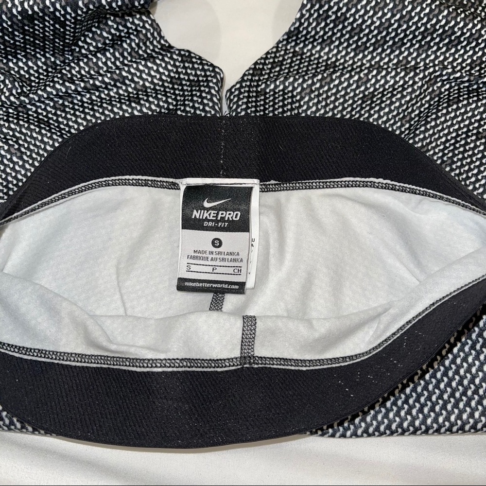 Nike Pro Combat Hyperwarm Engineered Print Legging - image 2